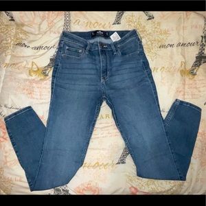 Hollister jean